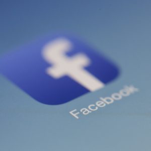 compra recensioni pagina facebook